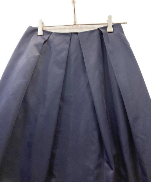 ENFOLD（エンフォルド）ENFOLD (エンフォルド) ヘビーサテンペタルスカート ネイビー サイズ:38の古着・服飾アイテム