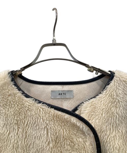 AKTE（アクテ）AKTE (アクテ) ロングボアコート アイボリー サイズ:FREEの古着・服飾アイテム