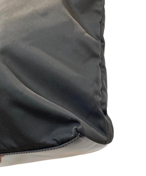 ANYA HINDMARCH（アニヤ・ハインドマーチ）ANYA HINDMARCH (アニヤ・ハインドマーチ) バッグ ブラックの古着・服飾アイテム