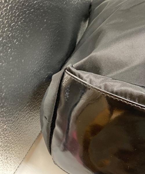 ANYA HINDMARCH（アニヤ・ハインドマーチ）ANYA HINDMARCH (アニヤ・ハインドマーチ) バッグ ブラックの古着・服飾アイテム