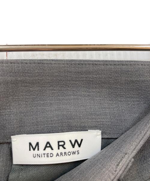 MARW UNITED ARROWS（マルゥ ユナイテッドアローズ）MARW UNITED ARROWS (マルゥ ユナイテッドアローズ) ダブルクロス タック パンツ グレー サイズ:38の古着・服飾アイテム