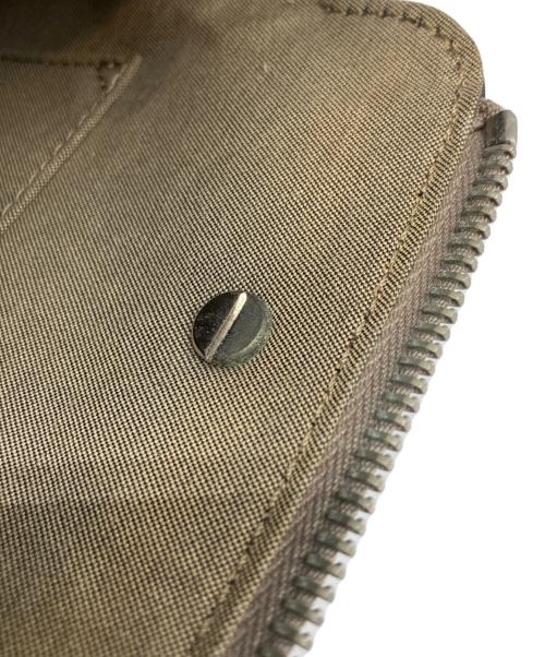 FENDI（フェンディ）FENDI (フェンディ) ショルダーバッグ ベージュの古着・服飾アイテム