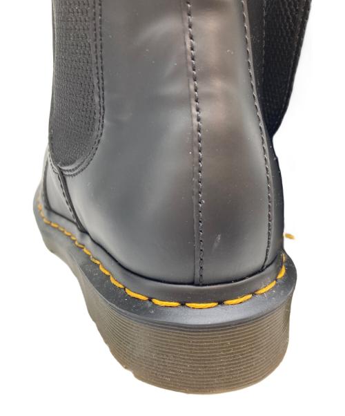 Dr.Martens（ドクターマーチン）Dr.Martens (ドクターマーチン) チェルシーブーツ ブラック サイズ:39の古着・服飾アイテム