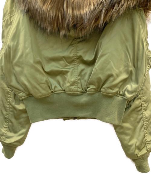 AZUL by moussy（アズールバイマウジー）AZUL by moussy (アズールバイマウジー) ジャケット カーキ サイズ:Mの古着・服飾アイテム