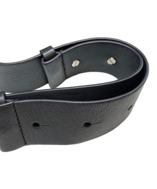 COS（コス）COS (コス) ラムレザー ハーフムーンバッグ ブラックの古着・服飾アイテム