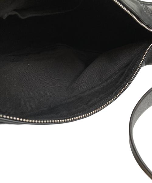 COS（コス）COS (コス) ラムレザー ハーフムーンバッグ ブラックの古着・服飾アイテム