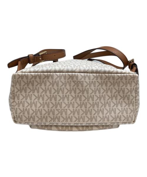 MICHAEL KORS（マイケル・コース）MICHAEL KORS (マイケル・コース) ERIN MD BACKPACK エリン ミディアム バックパック ホワイトの古着・服飾アイテム