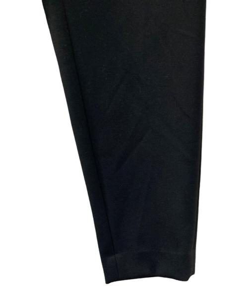 ENFOLD（エンフォルド）ENFOLD (エンフォルド) RELAX TROUSERS リラックストラウザー パンツ ブラック サイズ:36 未使用品の古着・服飾アイテム