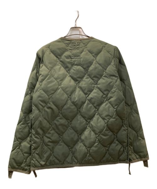 TAION（タイオン）TAION (タイオン) U NECK BUTTON JACKETS ダウンジャケット グリーン サイズ:Mの古着・服飾アイテム