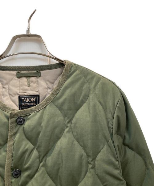 TAION（タイオン）TAION (タイオン) U NECK BUTTON JACKETS ダウンジャケット グリーン サイズ:Mの古着・服飾アイテム