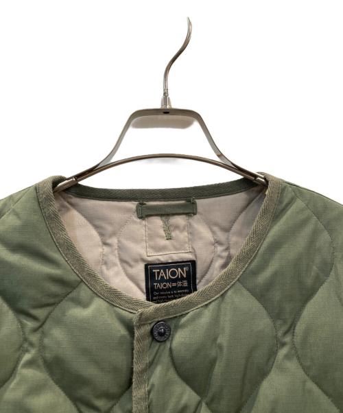 TAION（タイオン）TAION (タイオン) U NECK BUTTON JACKETS ダウンジャケット グリーン サイズ:Mの古着・服飾アイテム