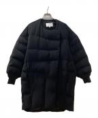 ENFOLDエンフォルド）の古着「ダブルサテンMIDIダウン ノーカラーダウンコート」｜ブラック