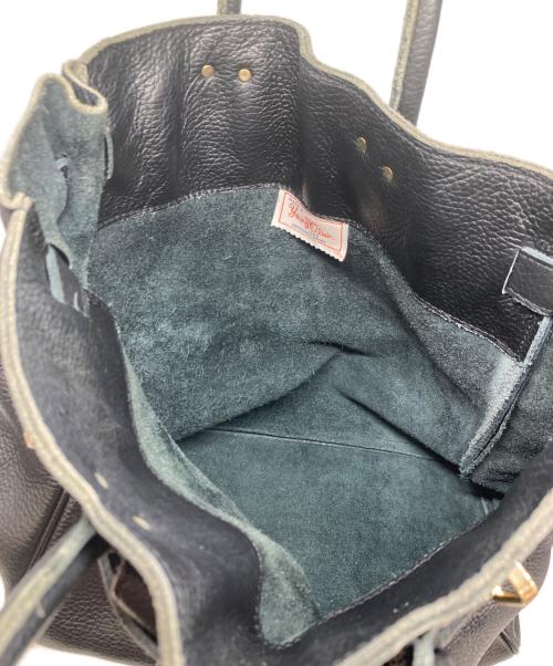 YOUNG & OLSEN The DRYGOODS STORE（ヤングアンドオルセン ザ ドライグッズストア）YOUNG & OLSEN The DRYGOODS STORE (ヤングアンドオルセン ザ ドライグッズストア) バッグ ブラックの古着・服飾アイテム