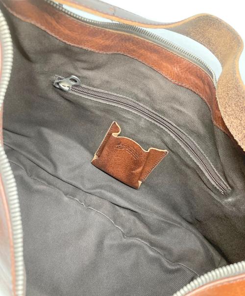 IL BISONTE（イル ビゾンテ）IL BISONTE (イル ビゾンテ) ショルダーバッグ ブラウンの古着・服飾アイテム