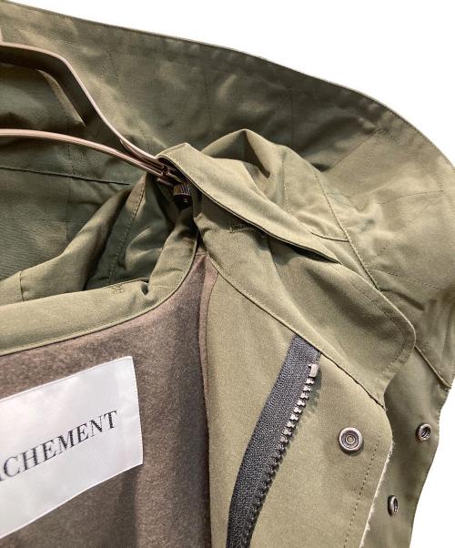 VACHEMENT（ヴァシュモン）VACHEMENT (ヴァシュモン) リサイクルシェルタフタ × ボアベスト アイボリー×グリーン サイズ:FREEの古着・服飾アイテム