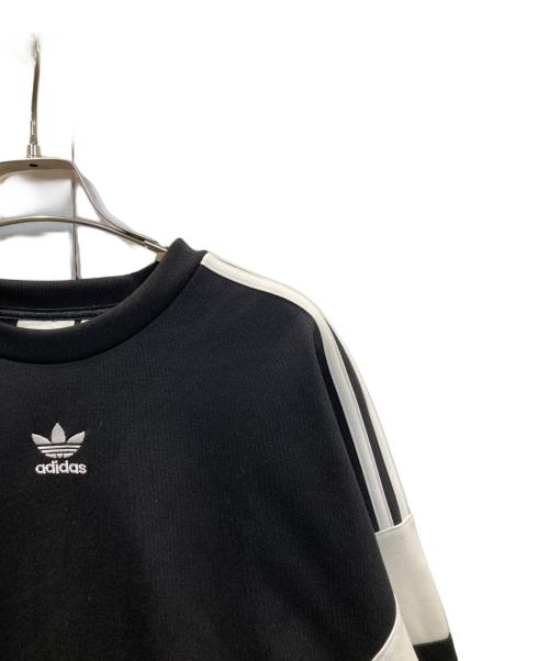 adidas（アディダス）adidas (アディダス) クラシックス カットライン クルーネックスウェット ブラック サイズ:Lの古着・服飾アイテム