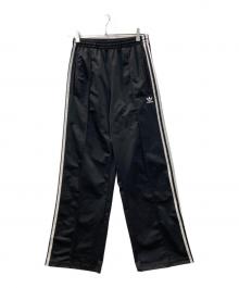 adidas（アディダス）の古着「Firebird Loose Track Pants」｜ブラック