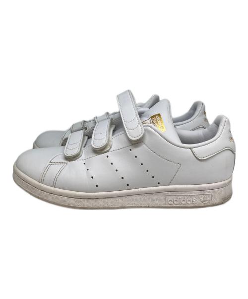 adidas（アディダス）adidas (アディダス) スニーカー ホワイト サイズ:22.5の古着・服飾アイテム