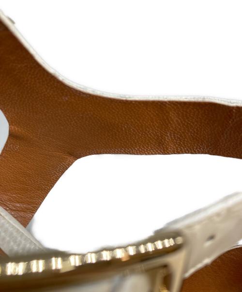 FENDI（フェンディ）FENDI (フェンディ) ウェッジソールサンダル ホワイト サイズ:36 1/2の古着・服飾アイテム