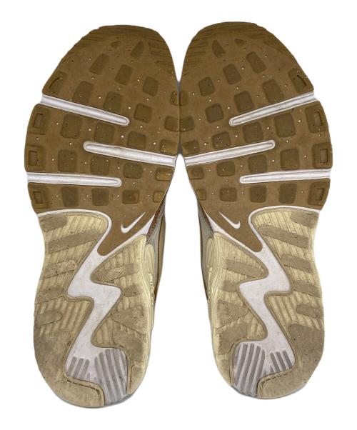 NIKE（ナイキ）NIKE (ナイキ) スニーカー ベージュ サイズ:26の古着・服飾アイテム