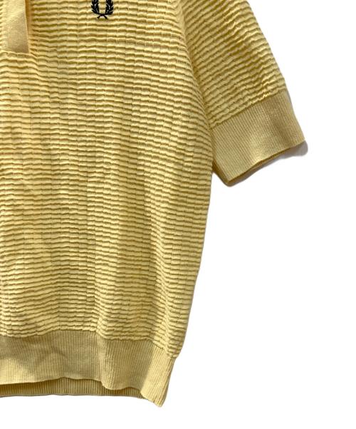 FRED PERRY（フレッドペリー）FRED PERRY (フレッドペリー) Textured Knit Polo Shirt ポロシャツ イエロー サイズ:10の古着・服飾アイテム