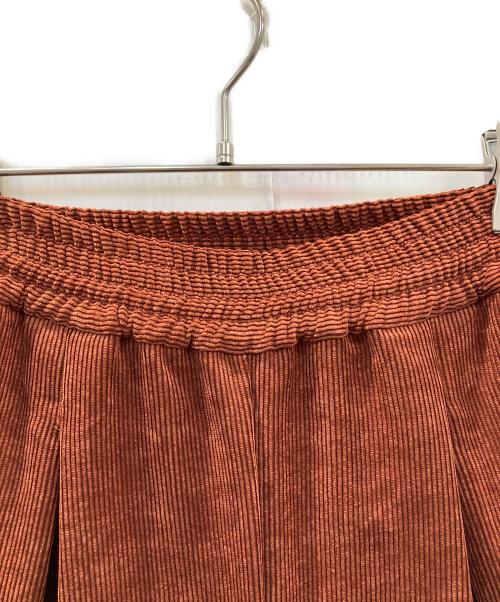 JOURNAL STANDARD（ジャーナルスタンダード）JOURNAL STANDARD (ジャーナルスタンダード) CORDUROY WIDE PANTS コーデュロイワイドパンツ ブラウン サイズ:38 未使用品の古着・服飾アイテム