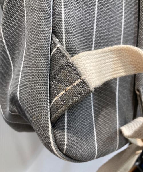 POLO RALPH LAUREN（ポロ・ラルフローレン）POLO RALPH LAUREN (ポロ・ラルフローレン) ロゴワッペンキャンバスリュック グレーの古着・服飾アイテム