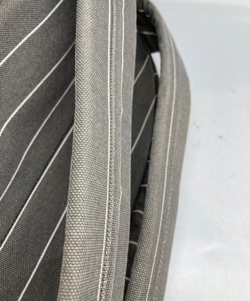 POLO RALPH LAUREN（ポロ・ラルフローレン）POLO RALPH LAUREN (ポロ・ラルフローレン) ロゴワッペンキャンバスリュック グレーの古着・服飾アイテム