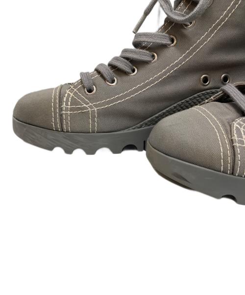 MIU MIU（ミュウミュウ）MIU MIU (ミュウミュウ) ハイカットスニーカー グレー サイズ:36の古着・服飾アイテム