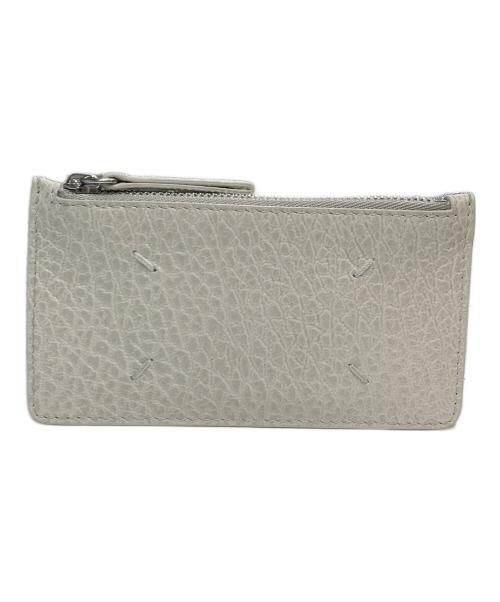 Maison Margiela（メゾンマルジェラ）Maison Margiela (メゾンマルジェラ) 4ステッチ フラグメントケース ホワイトの古着・服飾アイテム