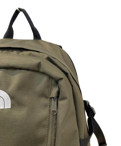 THE NORTH FACE（ザ ノース フェイス）THE NORTH FACE (ザ ノース フェイス) リュック カーキの古着・服飾アイテム