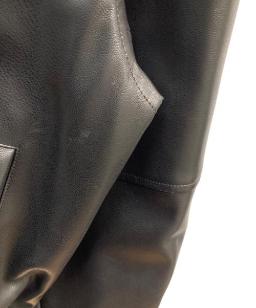 EMODA（エモダ）EMODA (エモダ) フェイクレザーオーバーブルゾン ブラック サイズ:Freeの古着・服飾アイテム