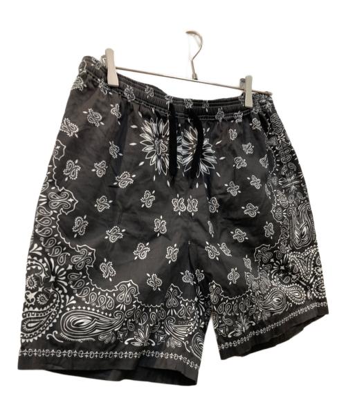 HIDE AND SEEK（ハイドアンドシーク）HIDE AND SEEK (ハイドアンドシーク) Bandana Pattern Short ブラック サイズ:Lの古着・服飾アイテム