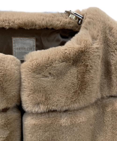 daisy lin for foxey（デイジーリン フォー フォクシー）DAISY LIN for FOXEY (デイジーリン フォー フォクシー) LOVE FUR ELEGANT MADAM ベージュ サイズ:不明の古着・服飾アイテム