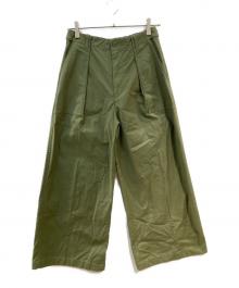 Spick and Span（スピック＆スパン）の古着「バックサテンカーゴワイドパンツ」｜カーキ