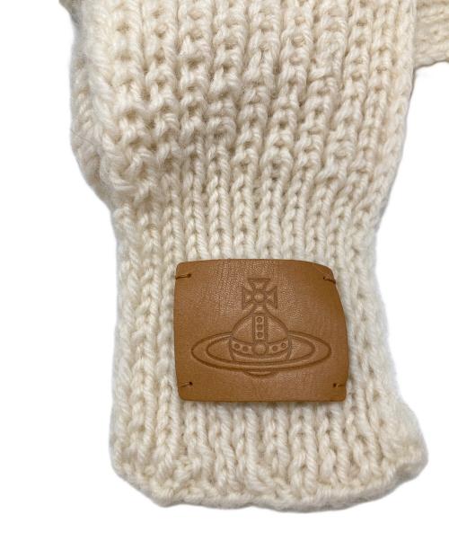 Vivienne Westwood（ヴィヴィアンウエストウッド）Vivienne Westwood (ヴィヴィアンウエストウッド) ニットキャップ アイボリーの古着・服飾アイテム