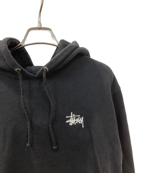 stussy（ステューシー）stussy (ステューシー) プルオーバーパーカー ブラック サイズ:Mの古着・服飾アイテム