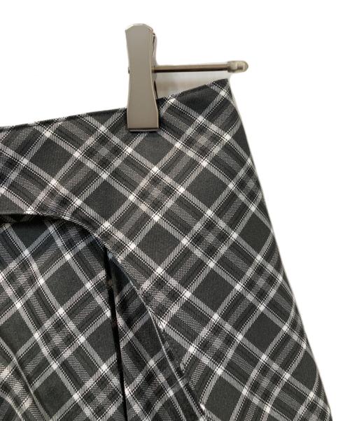 darich（ダーリッチ）Darich (ダーリッチ) チェックスカートライクショートパンツ グレー サイズ:Mの古着・服飾アイテム