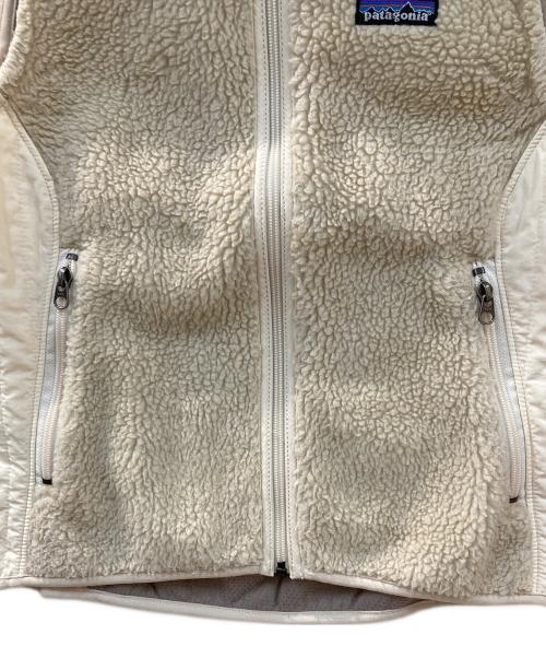 Patagonia（パタゴニア）Patagonia (パタゴニア) ボアベスト ベージュ サイズ:Sの古着・服飾アイテム
