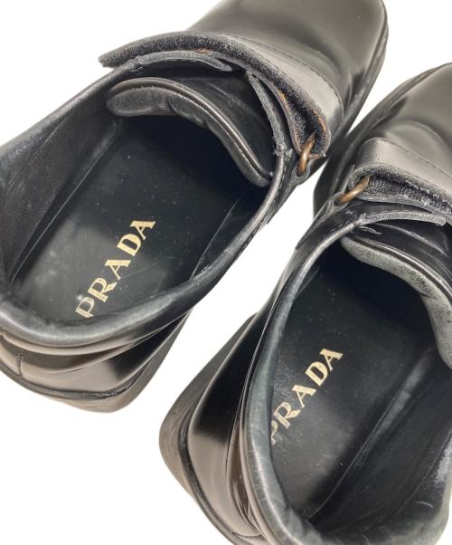 PRADA（プラダ）PRADA (プラダ) レザーシューズ ブラック サイズ:81／2の古着・服飾アイテム