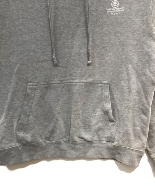 stussy（ステューシー）stussy (ステューシー) プルオーバーパーカー グレー サイズ:Mの古着・服飾アイテム