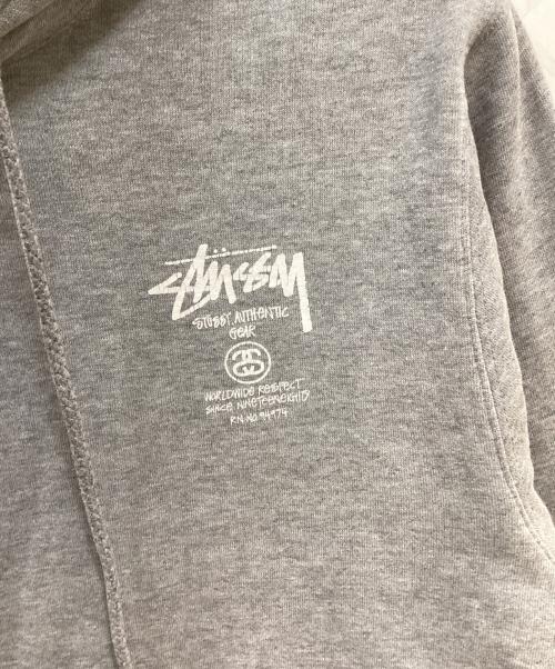 stussy（ステューシー）stussy (ステューシー) プルオーバーパーカー グレー サイズ:Mの古着・服飾アイテム