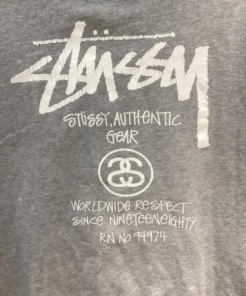 stussy（ステューシー）stussy (ステューシー) プルオーバーパーカー グレー サイズ:Mの古着・服飾アイテム