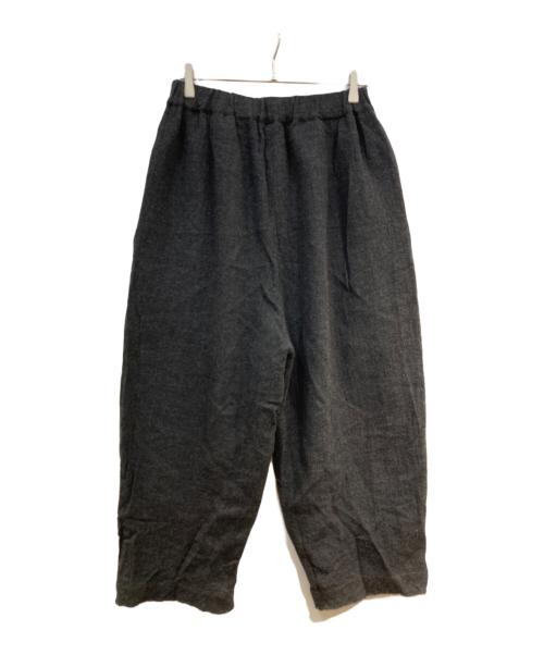 tumugu（ツムグ）tumugu (ツムグ) ウールガーゼ縮絨加工 ギャザーパンツ グレー サイズ:F 未使用品の古着・服飾アイテム