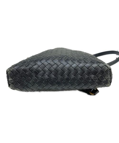 BOTTEGA VENETA（ボッテガベネタ）BOTTEGA VENETA (ボッテガベネタ) イントレチャートショルダーバッグ ブラックの古着・服飾アイテム