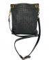 BOTTEGA VENETA (ボッテガベネタ) イントレチャートショルダーバッグ ブラック：30000円