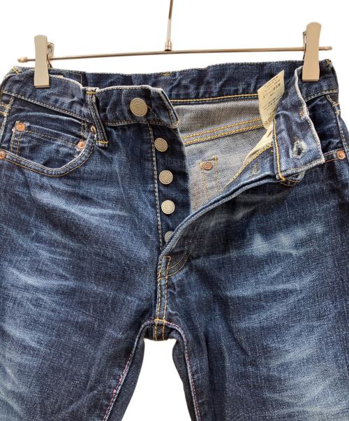 MOMOTARO JEANS（桃太郎ジーンズ）MOMOTARO JEANS (桃太郎ジーンズ) 出陣タイトストレートデニムパンツ インディゴ サイズ:76cmの古着・服飾アイテム