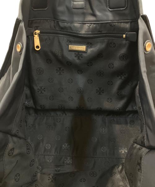 TORY BURCH（トリーバーチ）TORY BURCH (トリーバーチ) エラ ロゴナイロントートバッグ ブラックの古着・服飾アイテム