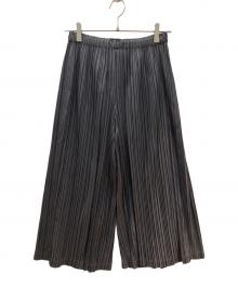 PLEATS PLEASE（プリーツプリーズ）の古着「プリーツパンツ」｜グレー