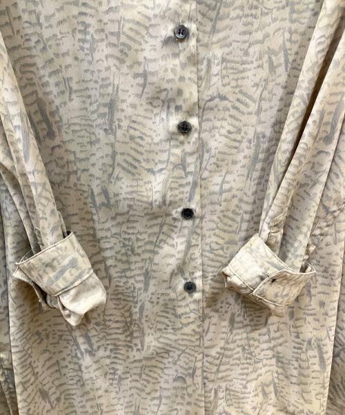 CLANE（クラネ）CLANE (クラネ) シャツ ベージュ サイズ:2の古着・服飾アイテム